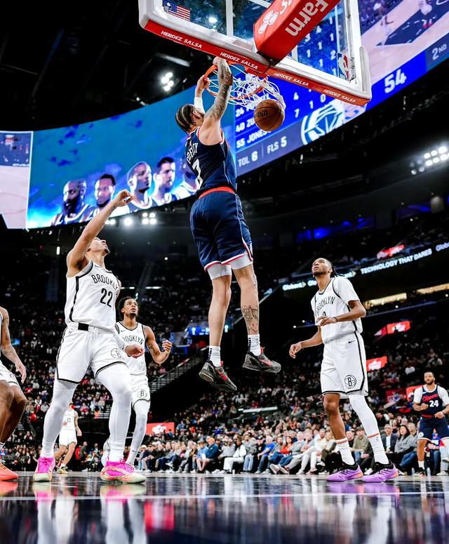 开云官网首页-&quot;快船努力追赶，冲刺季后赛&quot;的简单介绍