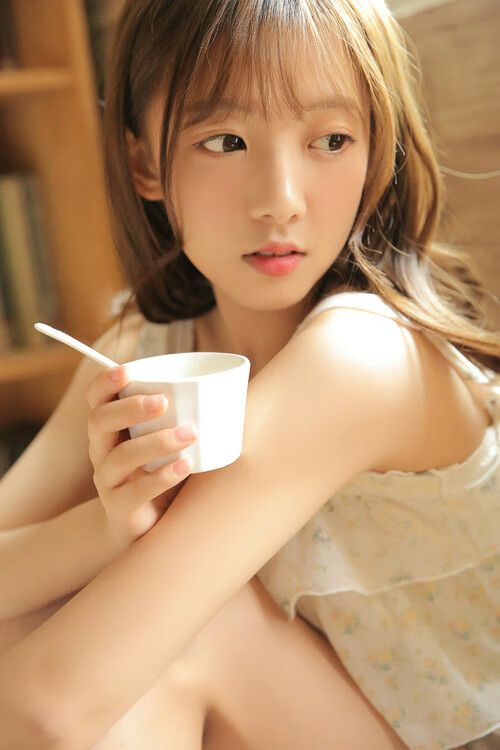 虚拟现实技术在电竞领域的应用:沉浸式体验与互动性增强,虚拟现实实战