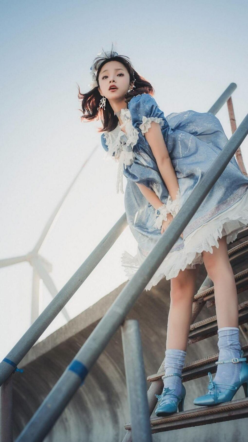 开云中国-拜仁中场站位流动性强，持续拉扯防线，拜仁 中场