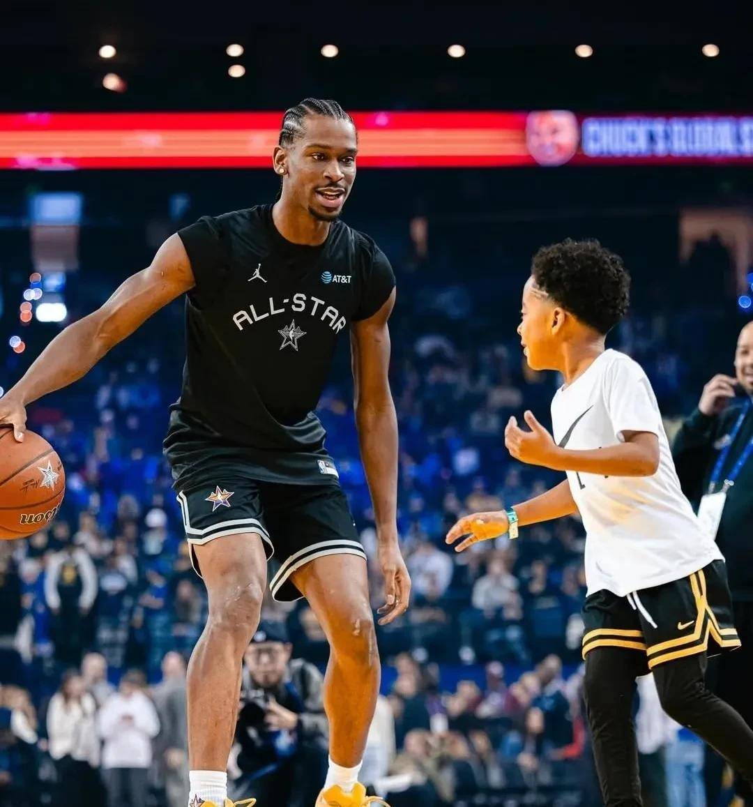 亚历山大:雷霆的未来之星 亚历山大:雷霆的未来之星