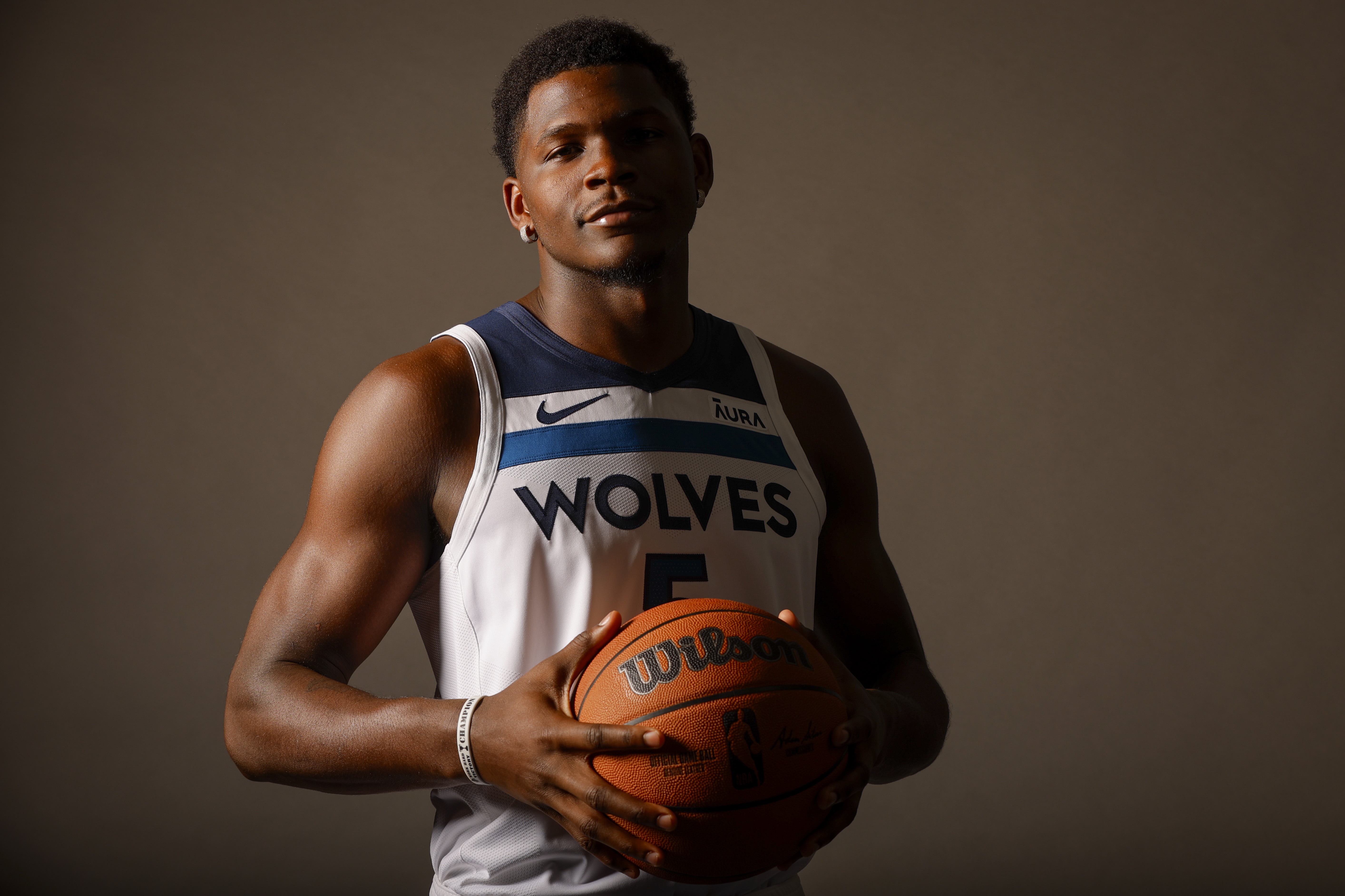 包含开云体育:LaLiga的女足发展：进步与挑战并存的词条