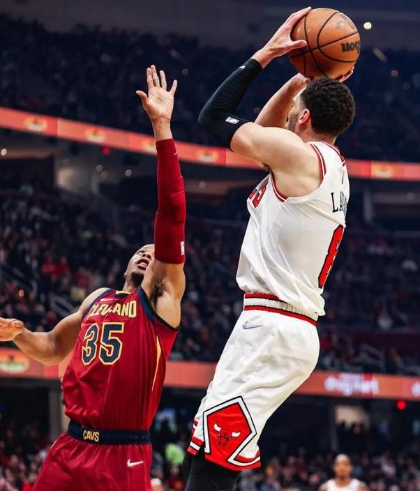 拉文:公牛的得分王 拉文:公牛的得分王